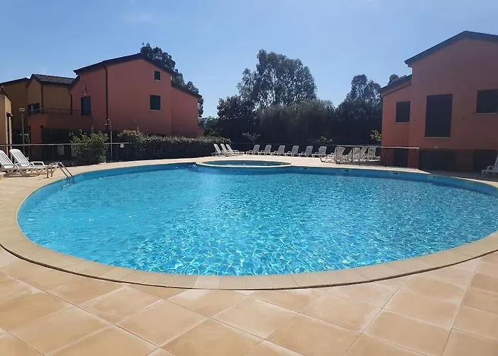 Maison En Duplex Dans A 400m De La * Belgodere (Corsica)