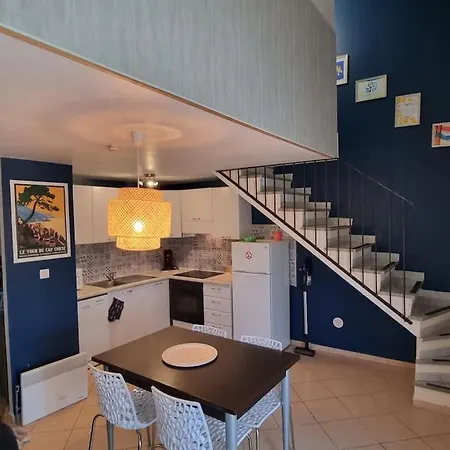 Maison En Duplex Dans Résidence à 400m De La * Belgodère